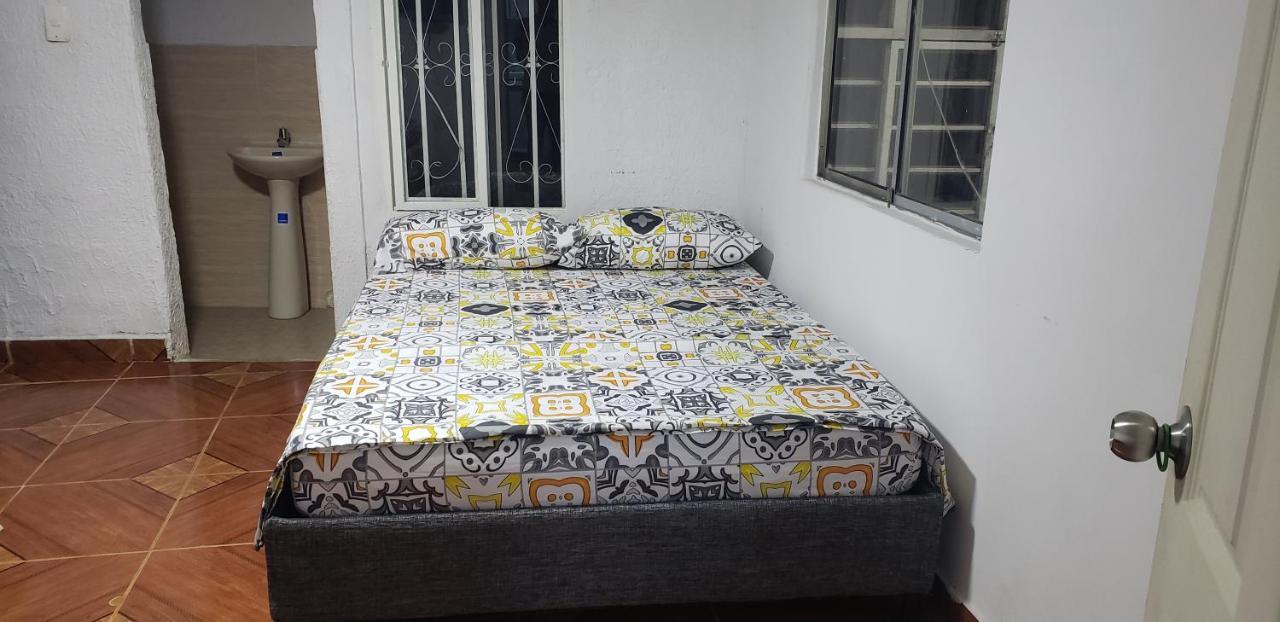 Casa Campestre Con Parqueo Eliana Apartment Calarca
